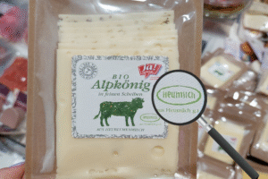 Heumilch-Siegel auf ja! Natürlich Alpenkönig Bio-Käse